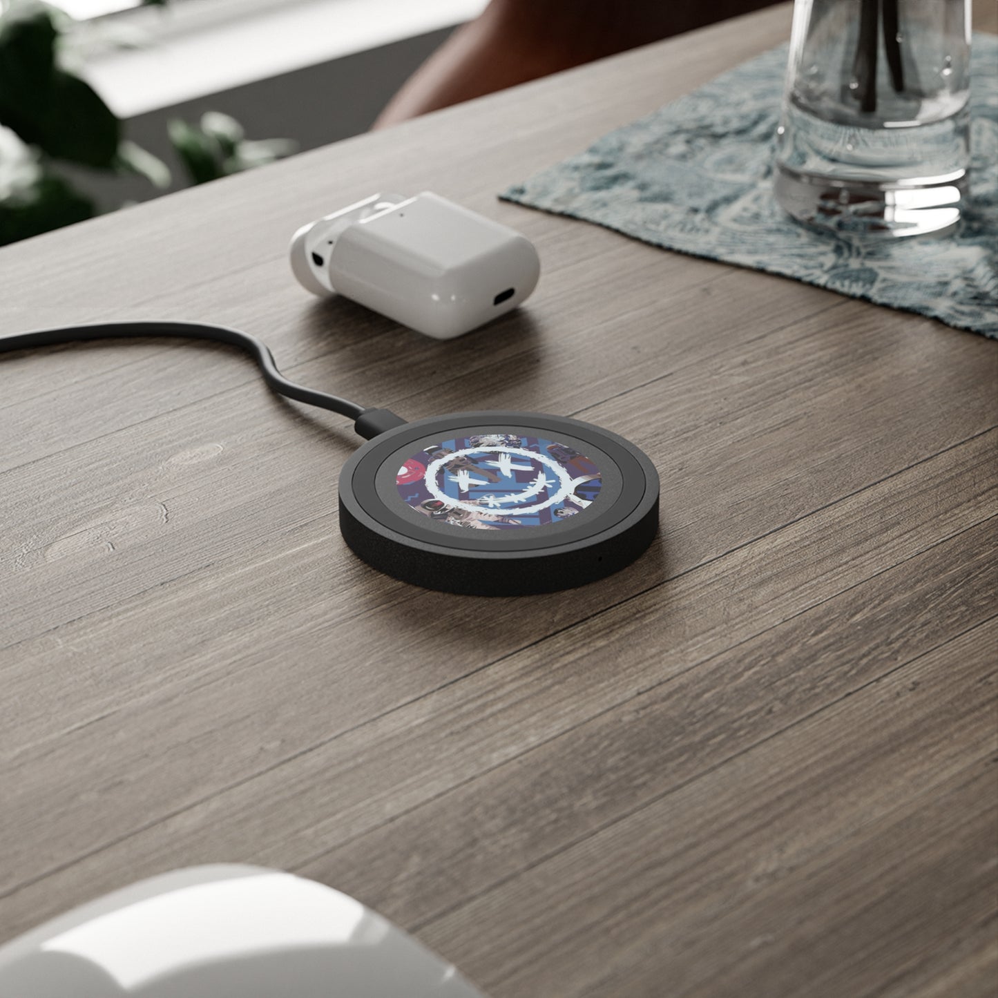 Generic Magnetic Charger | Quake Wireless Charging Pad